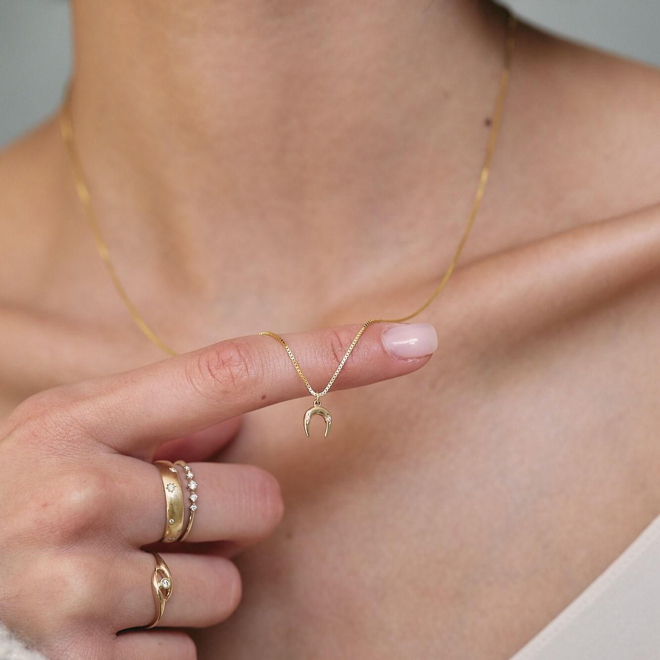 Horseshoe Necklace Pendant 14K Gold Necklaces