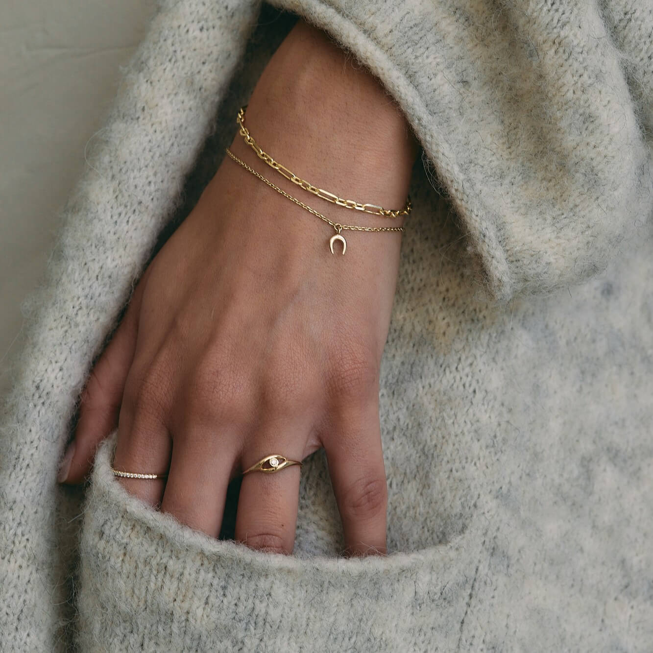 Horseshoe Pendant Forever Bracelet 14K Gold