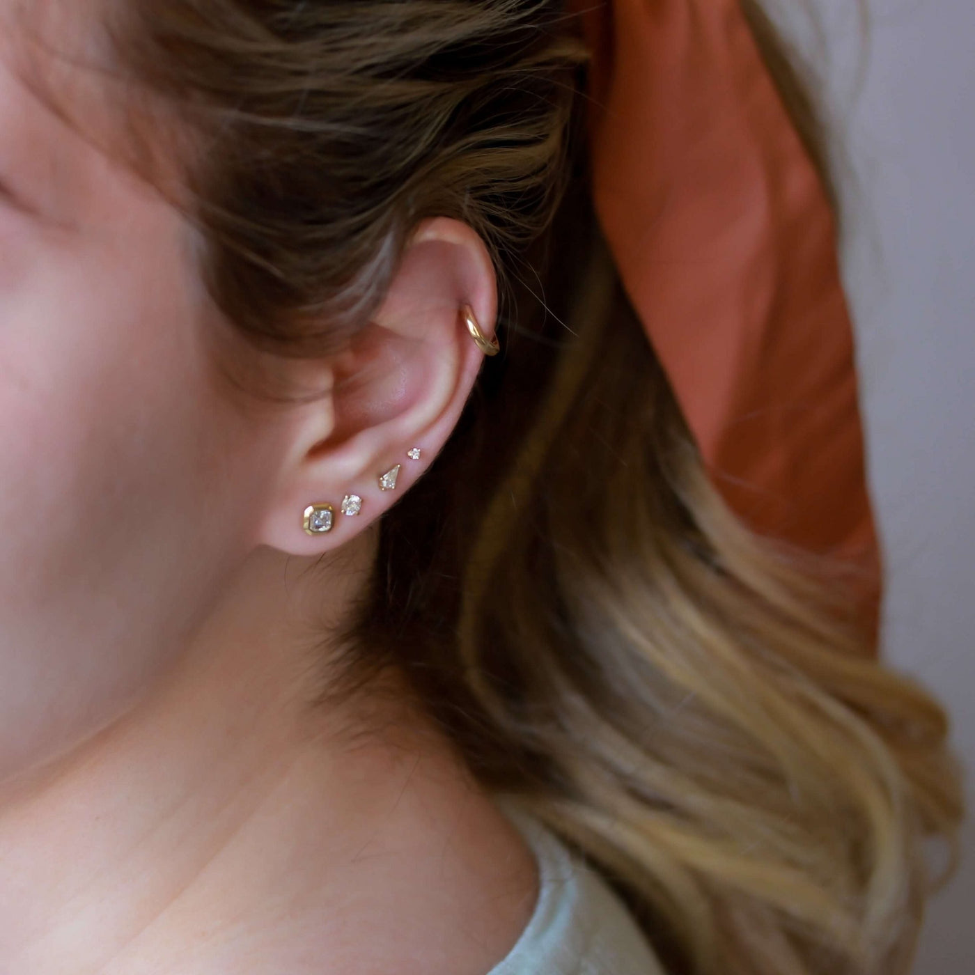 Kelly Piercing Hoop Earring 14K Gold Earrings 