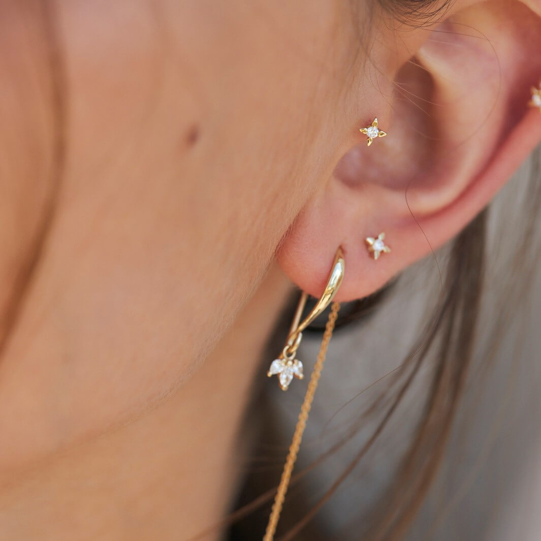 Vega Piercing Earring 14K Gold White Diamond Earrings 