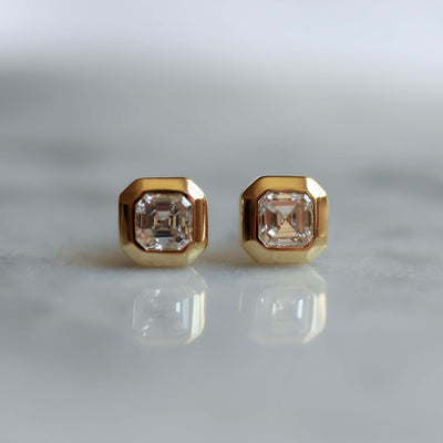 Toulouse Earring 14K Gold White Diamond Earrings 